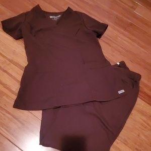 Grey's  anatomy scrub set